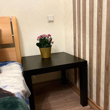 Room In A Private House 5 Min From Airport Riga Buitenkant foto